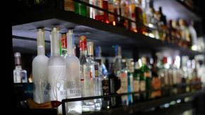 Gobierno presenta proyecto para elecciones municipales en dos días y propone eliminar la "Ley Seca" Gobierno presenta proyecto para elecciones municipales en dos días y propone eliminar la "Ley Seca"