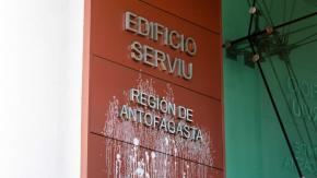 PDI allanó oficinas del Serviu de Antofagasta: Investigan transferencia de recursos desde el Gore PDI allanó oficinas del Serviu de Antofagasta: Investigan transferencia de recursos desde el Gore