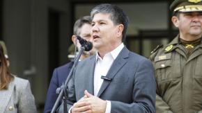 “Que ninguno de los responsables salga del país”: El objetivo del Gobierno a casi un mes del ataque a Carabineros en Cañete “Que ninguno de los responsables salga del país”: El objetivo del Gobierno a casi un mes del ataque a Carabineros en Cañete