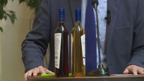 Qué es el vino pajarete y por qué está generando polémica en el Congreso Qué es el vino pajarete y por qué está generando polémica en el Congreso