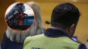 Encargado de control ferroviario reconoció error tras choque de trenes: Por "la carga de trabajo" olvidó "el desplazamiento del otro tren" Encargado de control ferroviario reconoció error tras choque de trenes: Por "la carga de trabajo" olvidó "el desplazamiento del otro tren"
