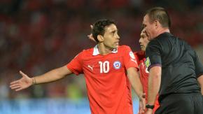 El lamento de Valdivia por árbitro designado para el Chile-Canadá: "Nos metía al saco siempre" El lamento de Valdivia por árbitro designado para el Chile-Canadá: "Nos metía al saco siempre"