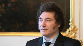 Milei asegura que podría recibir el Nobel de Economía por estar "reescribiendo la teoría económica" Milei asegura que podría recibir el Nobel de Economía por estar "reescribiendo la teoría económica"