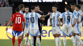 "Tengo una situación fina": Revelan audios del VAR en el partido de Chile y Argentina por Copa América