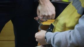 Condenan a papá por violar a su hija en Algarrobo: mamá disparó al sujeto tras enterarse y ahora está en la cárcel Condenan a papá por violar a su hija en Algarrobo: mamá disparó al sujeto tras enterarse y ahora está en la cárcel