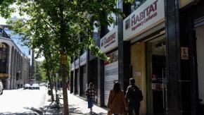 Cadem: 63% está de acuerdo con creación de AFP estatal, pero 77% prefiere elegir entre institución pública o privada para sus fondos Cadem: 63% está de acuerdo con creación de AFP estatal, pero 77% prefiere elegir entre institución pública o privada para sus fondos