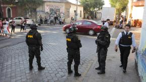 “Pensó que la iban a matar”: El relato de la hermana de la escolar que denuncia violación grupal en barrio Yungay “Pensó que la iban a matar”: El relato de la hermana de la escolar que denuncia violación grupal en barrio Yungay