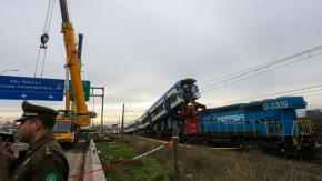 Detienen a dos personas por cuasidelito de homicidio tras choque de trenes en San Bernardo Detienen a dos personas por cuasidelito de homicidio tras choque de trenes en San Bernardo