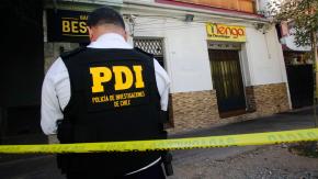 PDI investiga presunto secuestro al exterior de la Usach, en Estación Central PDI investiga presunto secuestro al exterior de la Usach, en Estación Central