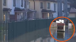 Condominio completamente nuevo de Isla de Maipo se inundó tras sistema frontal: Vecinos acusan a inmobiliaria Condominio completamente nuevo de Isla de Maipo se inundó tras sistema frontal: Vecinos acusan a inmobiliaria