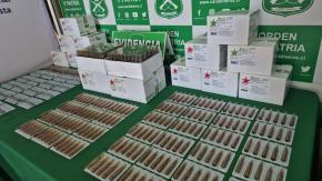 Realizan la incautación más grande de fentanilo en Chile: casi 4 litros de la "droga zombie" Realizan la incautación más grande de fentanilo en Chile: casi 4 litros de la "droga zombie"