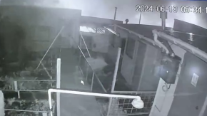 "Venía para acá": Captan momento exacto en que casa se salva de tornado en Penco "Venía para acá": Captan momento exacto en que casa se salva de tornado en Penco