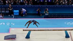 Simone Biles brilla en su debut en París 2024
