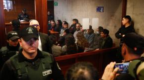 Corte de Santiago dicta prisión preventiva para 9 detenidos tras allanamiento en Villa Francia Corte de Santiago dicta prisión preventiva para 9 detenidos tras allanamiento en Villa Francia