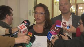 Diputada Santibáñez denuncia acoso de asesor parlamentario: Pidió su salida durante una comisión