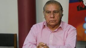 Juan Andrés Lagos (PC) dice que gobierno debería haber resistido “presión indebida” para sacarlo y acusa “operación burda”