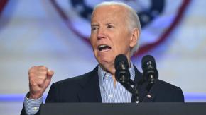 Joe Biden sigue defendiendo su candidatura, pero no paran las críticas