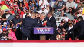 Donald Trump habla tras intento de asesinato: "Sentí la bala atravesando mi piel" Donald Trump habla tras intento de asesinato: "Sentí la bala atravesando mi piel"