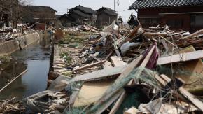 Japón pide no hacer acopio "excesivo" ante posibilidad de "megaterremoto" Japón pide no hacer acopio "excesivo" ante posibilidad de "megaterremoto"