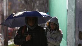 "Algo engañosa": Gianfranco Marcone detalló especial característica de la lluvia esperada para el miércoles en Santiago "Algo engañosa": Gianfranco Marcone detalló especial característica de la lluvia esperada para el miércoles en Santiago