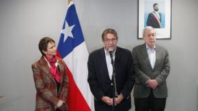 Gazmuri retorna a Chile como símbolo del frustrado intento por recomponer relaciones con Venezuela Gazmuri retorna a Chile como símbolo del frustrado intento por recomponer relaciones con Venezuela