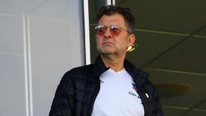 Fiscalía pide formalizar a Aníbal Mosa y 9 jugadores de Colo Colo por caso de licencias de conducir Fiscalía pide formalizar a Aníbal Mosa y 9 jugadores de Colo Colo por caso de licencias de conducir