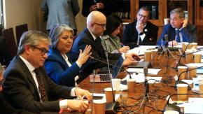 Gobierno y oposición acuerdan protocolo con plazos para la tramitación de la reforma de pensiones Gobierno y oposición acuerdan protocolo con plazos para la tramitación de la reforma de pensiones
