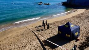 Los detalles del hallazgo del cuerpo de una adulta mayor en el mar de la playa Caleta Abarca en Viña del Mar Los detalles del hallazgo del cuerpo de una adulta mayor en el mar de la playa Caleta Abarca en Viña del Mar