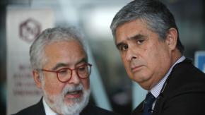 Abogado de Luis Hermosilla: "¿Qué pasa si hay fiscales relacionados con la causa que le han pedido favores a él también?" Abogado de Luis Hermosilla: "¿Qué pasa si hay fiscales relacionados con la causa que le han pedido favores a él también?"