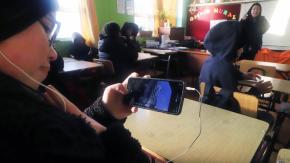 Cámara aprueba regular el uso de celulares en los colegios: Se prohibiría de 1° a 6° básico Cámara aprueba regular el uso de celulares en los colegios: Se prohibiría de 1° a 6° básico