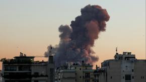 Ejército israelí dice que atacó el comando central de Hezbolá en los suburbios del sur de Beirut