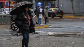 "Aprovéchenlo, porque el sol se va a ir": Marcone anticipa posible lluvia para despedir septiembre en Santiago "Aprovéchenlo, porque el sol se va a ir": Marcone anticipa posible lluvia para despedir septiembre en Santiago
