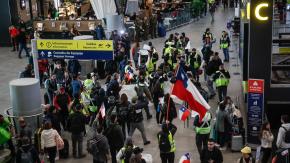 Sindicato de trabajadores de aeropuerto Nuevo Pudahuel resuelve este jueves si continúa la huelga