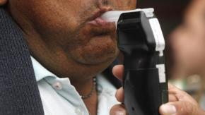 Una de cada 10 personas reconoce haber manejado tras consumir alcohol o drogas Una de cada 10 personas reconoce haber manejado tras consumir alcohol o drogas