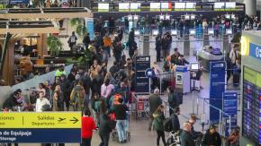 Comienza huelga en el aeropuerto: En riesgo 728 mil viajes por Fiestas Patrias Comienza huelga en el aeropuerto: En riesgo 728 mil viajes por Fiestas Patrias