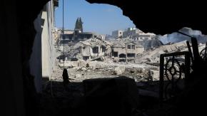 ONU dice que tanques israelíes irrumpieron en base de mantenimiento de paz: Israel entrega versión diferente
