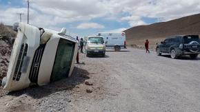Doble accidente en Tarapacá: alcalde de Colchane entre los heridos y hay un fallecido Doble accidente en Tarapacá: alcalde de Colchane entre los heridos y hay un fallecido