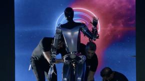 Robots presentados por Tesla (y Elon Musk) no eran autónomos y estaban teledirigidos por humanos Robots presentados por Tesla (y Elon Musk) no eran autónomos y estaban teledirigidos por humanos