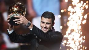 El español Rodri se quedó con el Balón de Oro 2024, premio al mejor futbolista del mundo El español Rodri se quedó con el Balón de Oro 2024, premio al mejor futbolista del mundo