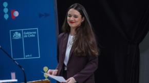 "Desmiento rotundamente la insinuación...": Irina Karamanos niega haber entregado abonos a fundación ProCultura "Desmiento rotundamente la insinuación...": Irina Karamanos niega haber entregado abonos a fundación ProCultura