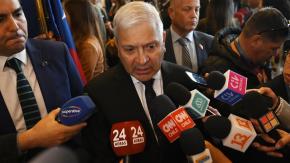 Por omisión de apremios ilegítimos: Fiscalía pide arraigo para exgeneral director Ricardo Yáñez Por omisión de apremios ilegítimos: Fiscalía pide arraigo para exgeneral director Ricardo Yáñez