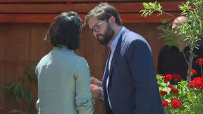 "Frente a todo el comité político": Tohá revela gesto de Boric con su asesora comunicacional tras tenso momento "Frente a todo el comité político": Tohá revela gesto de Boric con su asesora comunicacional tras tenso momento