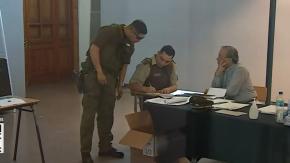 Carabineros se lleva votos presuntamente marcados en Estación Mapocho tras denuncias