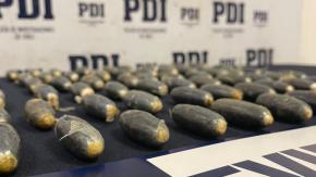 Avaluada en 10 millones de pesos: Detienen a hombre con 81 ovoides de cocaína en el aeropuerto