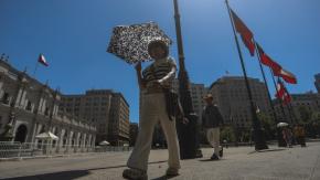 Michelle Adam adelanta los dos días de esta semana que la temperatura podría llegar a 30° en Santiago