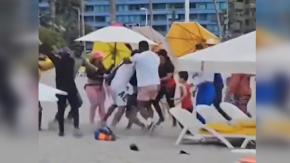 Video: Violenta pelea entre comerciantes extranjeros desata preocupación en Playa Cavancha