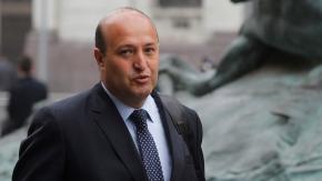 Caso Hermosilla: Ex fiscal Guerra renuncia a la Defensoría de la Gente en la Municipalidad de La Florida Caso Hermosilla: Ex fiscal Guerra renuncia a la Defensoría de la Gente en la Municipalidad de La Florida