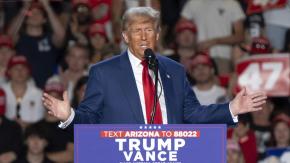 Trump gana Arizona y suma 312 electores, Harris se queda en 226