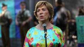 Evelyn Matthei alaba a Francisco Orrego pese a derrota: "Lo que hizo es una hazaña" Evelyn Matthei alaba a Francisco Orrego pese a derrota: "Lo que hizo es una hazaña"
