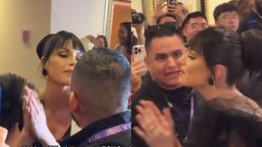 Emilia Dides vivió complicado momento al ver su madre en el Miss Universo: guardia no dejó que la saludara Emilia Dides vivió complicado momento al ver su madre en el Miss Universo: guardia no dejó que la saludara